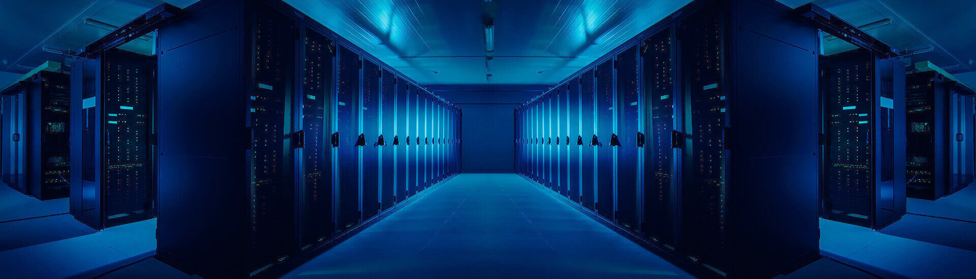showcase-slide-server-room